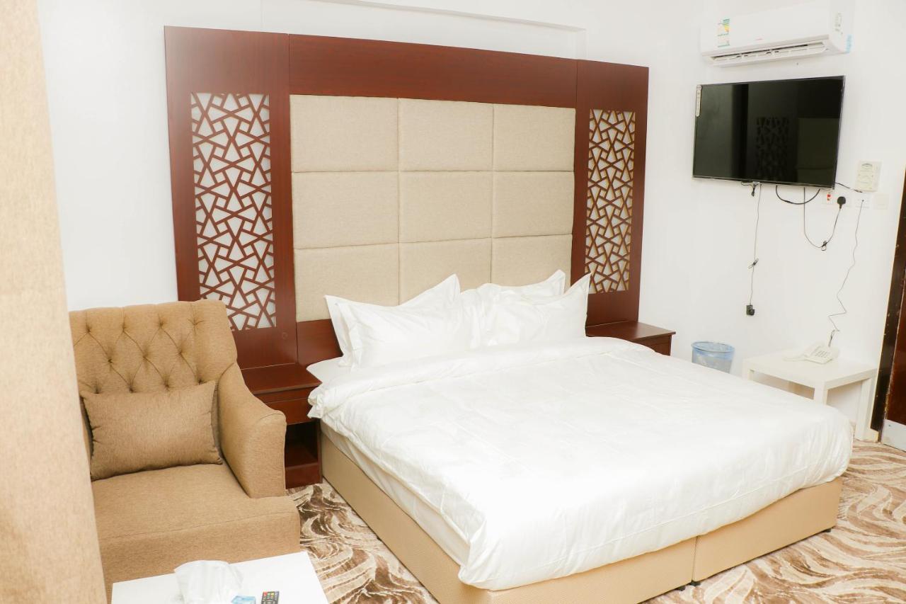 Hotel Al Farhan Dumah Al Jandal Dawmat al-Jandal Exterior foto