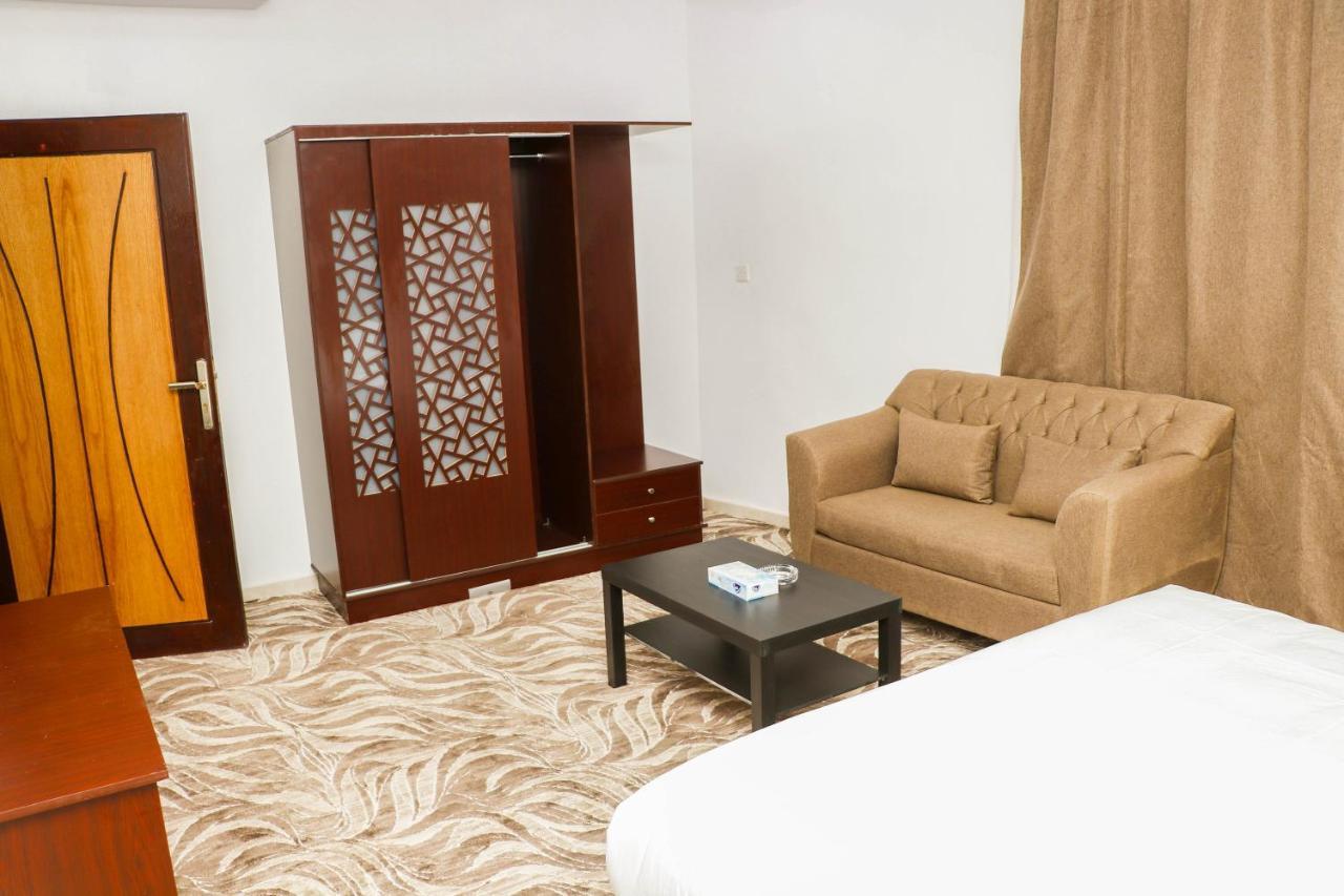 Hotel Al Farhan Dumah Al Jandal Dawmat al-Jandal Exterior foto