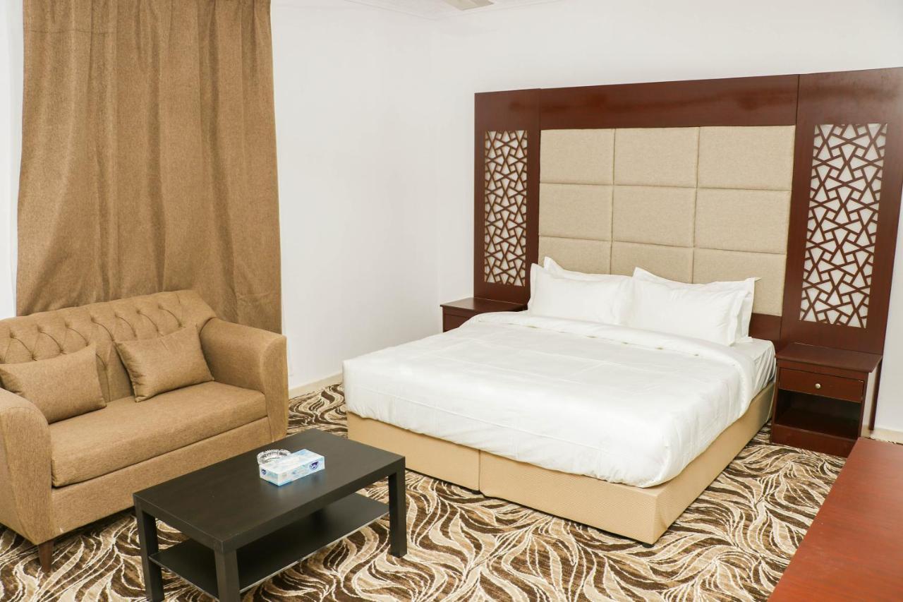 Hotel Al Farhan Dumah Al Jandal Dawmat al-Jandal Exterior foto